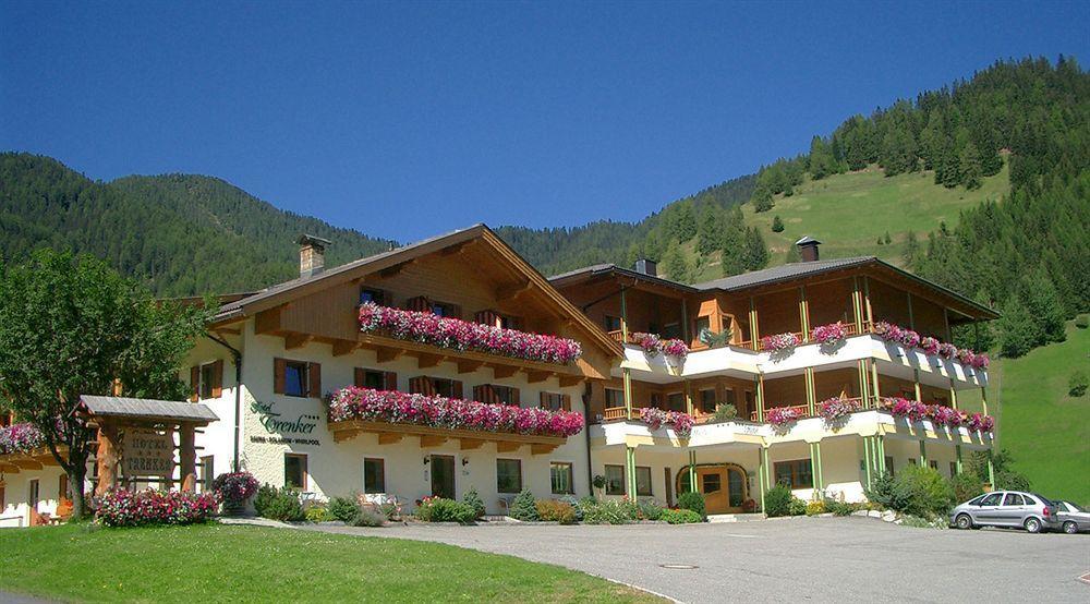 Hotel Trenker Braies  Ngoại thất bức ảnh